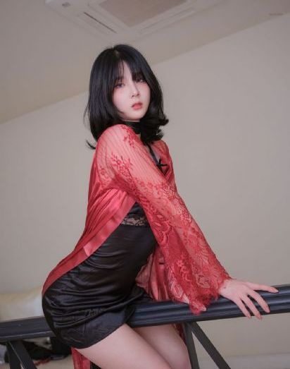 日本老师三级丰满_青苹果乐园免费高清观看