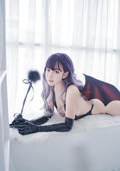 亚洲制服丝袜精品久久_HD高清在线