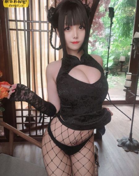 张津瑜9分10秒头撞玻璃_1080最新电影在线观看