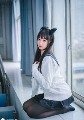 内裤自己扒下来屁股撅好_完整视频大全