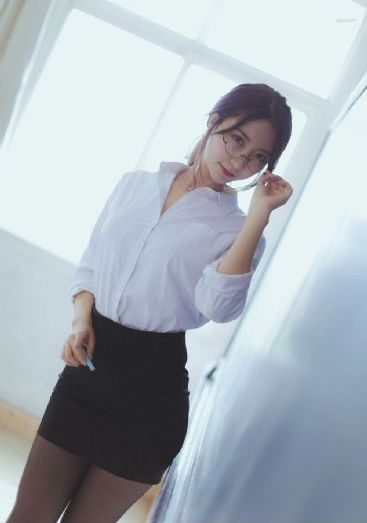 在线播放国产精品美女_BD国语高清迅雷在线观看