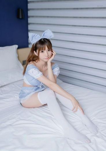 寄生虫钻进女生身体_BD电视剧在线观看