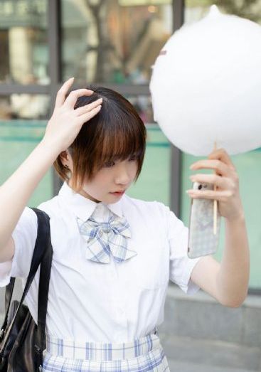 美女扒下全部衣服视频_剧情片HD高清在线观看