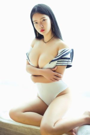 大胸美女拍拍18在线观看_完整视频大全
