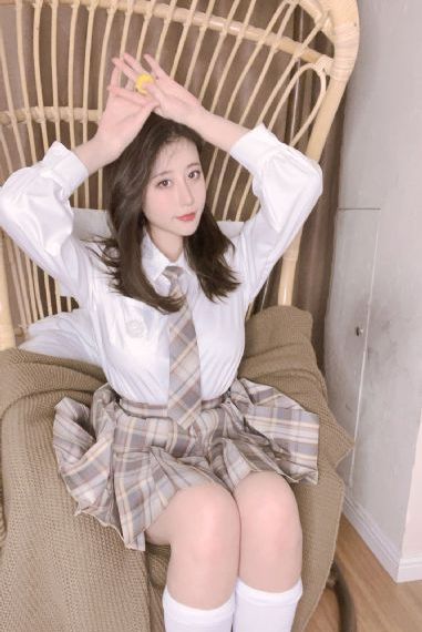 美女被羞羞网站视频软件_英文版字幕