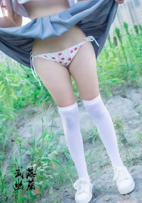 AV超美脚パンストo穿丝袜_超清在线播放