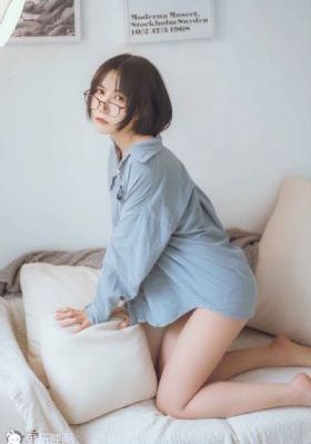 亚洲AV无码久久精品色欲KTV_BD韩语在线观看