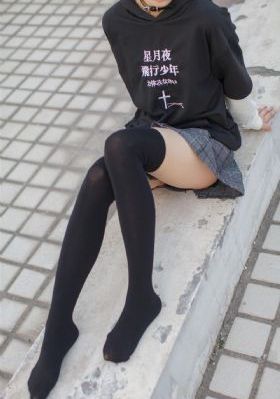 青梅不经C1V2_4K手机在线看